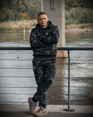 West_City-Dobermans_Aggressive_Спортивний_Костюм_Camouflage_Камуфляж