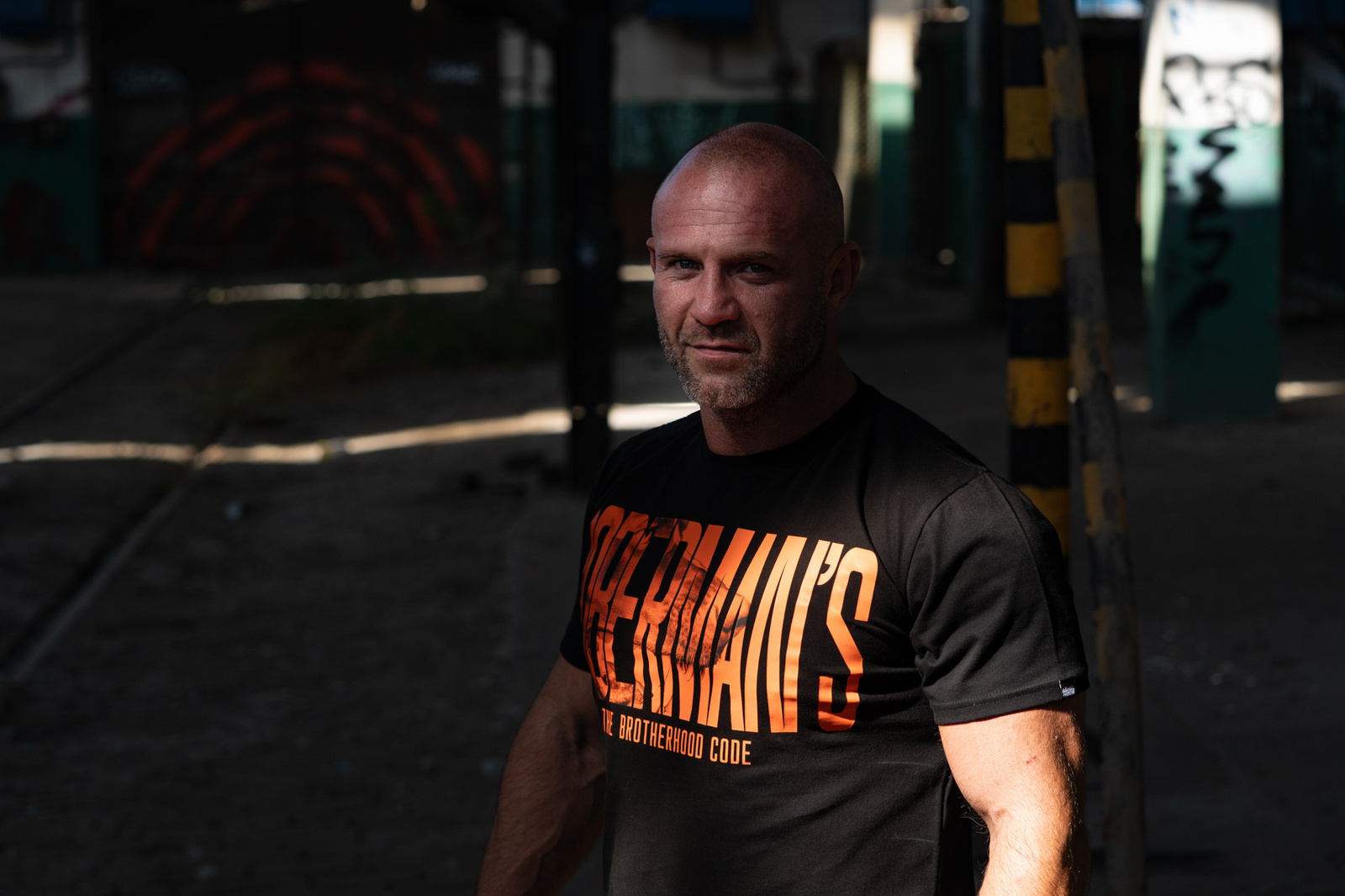 West_City_Dobermans_Aggressive_Футболка_BROTHERHOOD_CODE