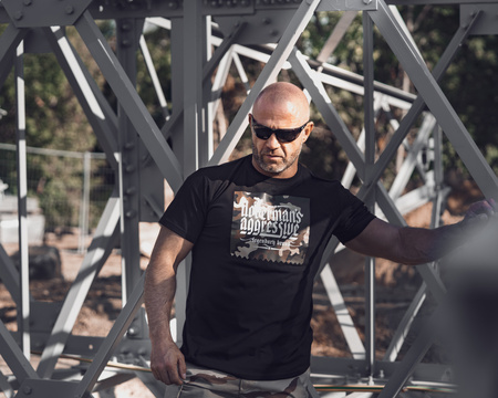 West_City_Dobermans_Aggressive_Футболка_CAMO